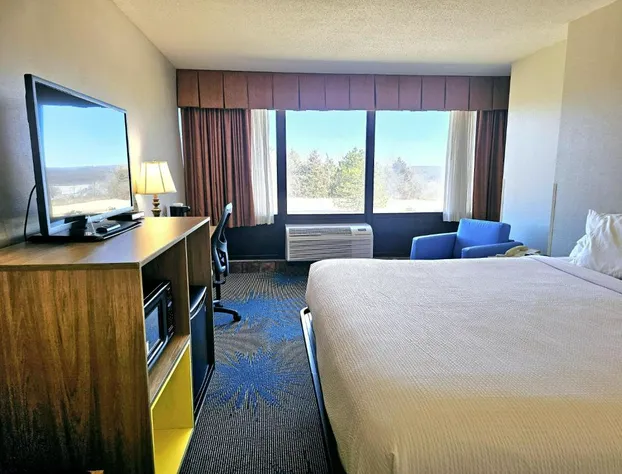 Days Inn by Wyndham Rolla hotel detail image 2