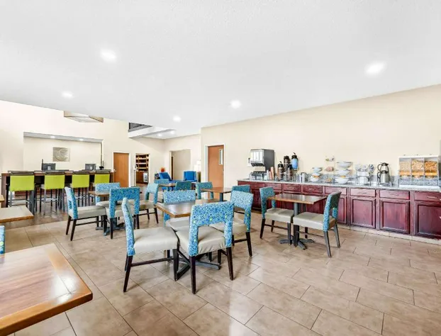 Comfort Inn & Suites Pueblo hotel detail image 4