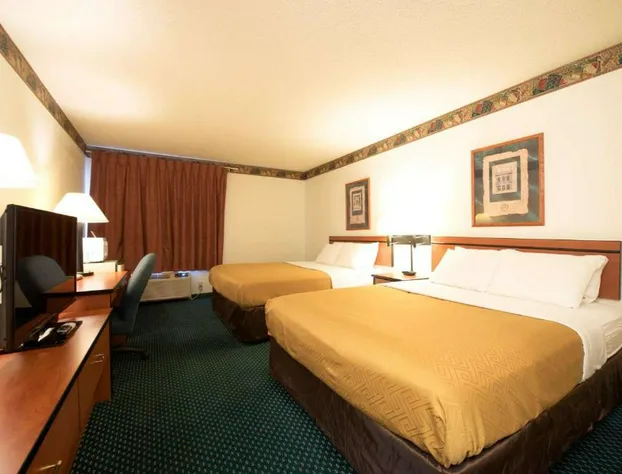 Econo Lodge Pueblo North hotel detail image 3