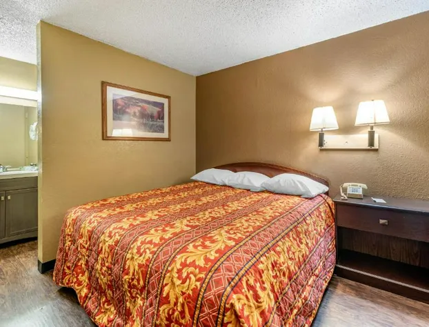 Pueblo Inn hotel detail image 3