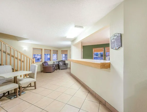 Super 8 by Wyndham Canon City hotel detail image 2