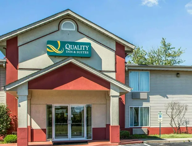 Quality Inn & Suites Middletown - Franklin hotel detail image 2