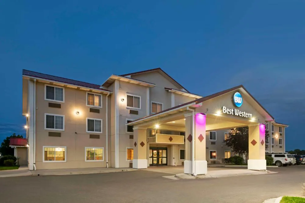 Best Western Laramie Inn & Suites hotel hero
