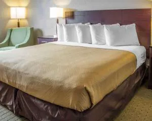 Econo Lodge Ames hotel detail image 2