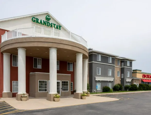 GrandStay Hotel & Suites hotel detail image 1