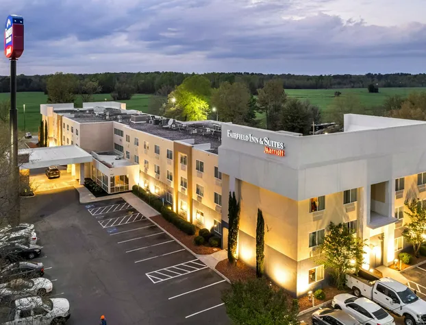 Fairfield Inn & Suites by Marriott Lumberton hotel detail image 1