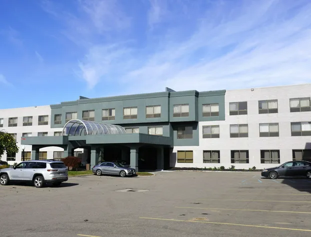 American Inn & Suites Waterford hotel detail image 1