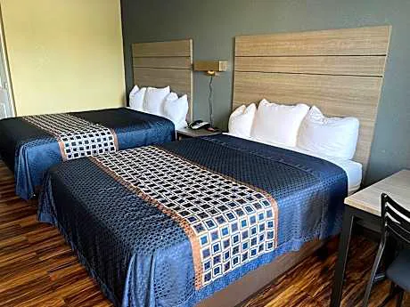 Knights Inn Lumberton hotel detail image 4