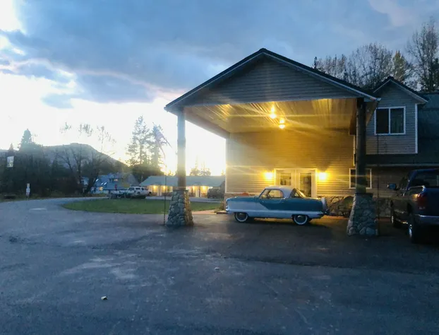 Clark Fork Lodge hotel detail image 1