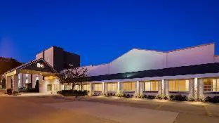 Best Western Plus Longbranch Hotel & Convention Center hotel detail image 1