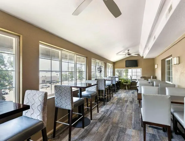 Best Western Plus Longbranch Hotel & Convention Center hotel detail image 3