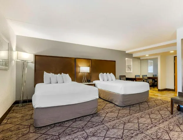 Best Western Plus Longbranch Hotel & Convention Center hotel detail image 4