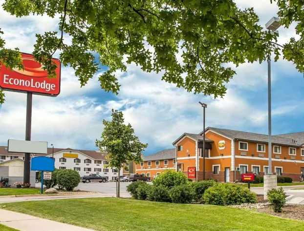 Econo Lodge Cedar Rapids South hotel detail image 1