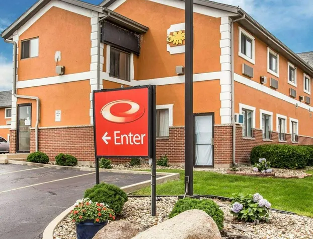 Econo Lodge Cedar Rapids South hotel detail image 2