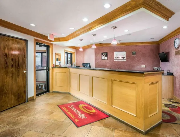 Econo Lodge Cedar Rapids South hotel detail image 4