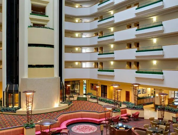 Radisson Hotel Cedar Rapids hotel detail image 2