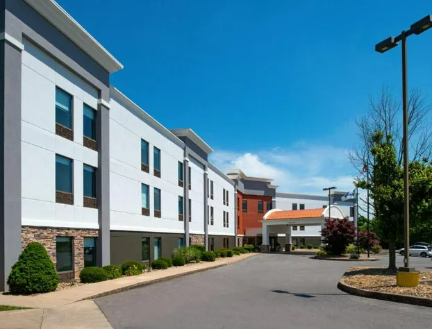 Holiday Inn Express Lewisburg/New Columbia by IHG hotel detail image 1