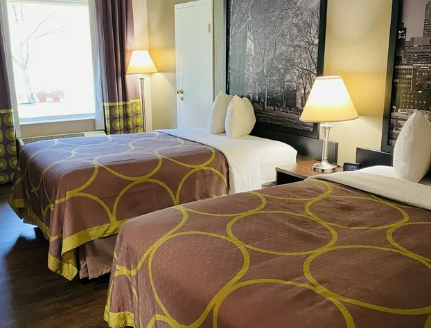 Super 8 by Wyndham Danville hotel detail image 3