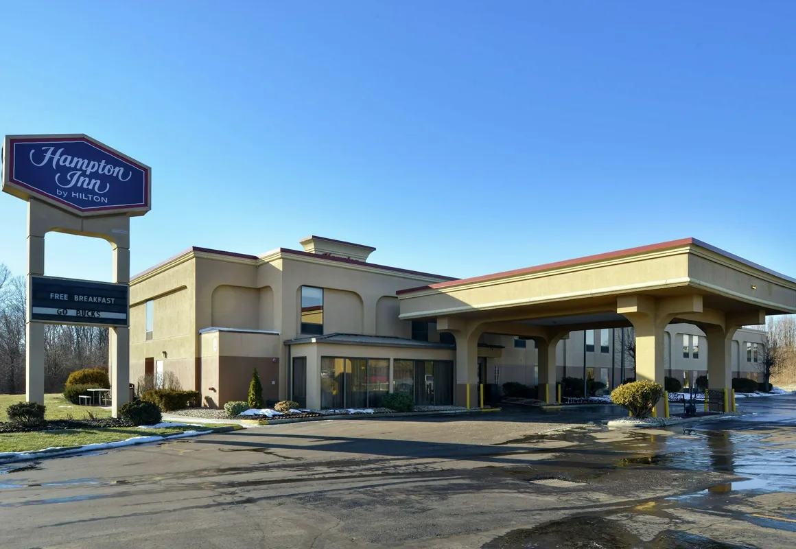 Hampton Inn Columbus-East hotel hero