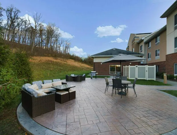 Fairfield Inn & Suites Marietta hotel detail image 2