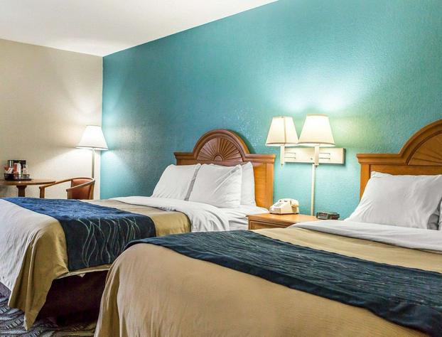 Quality Inn & Suites hotel detail image 2