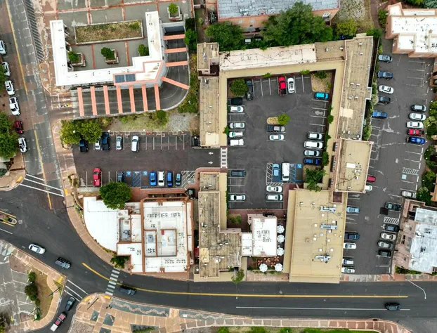 Piñon Court By La Fonda hotel detail image 3