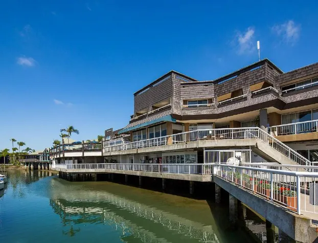 Bay Club Hotel & Marina hotel detail image 1
