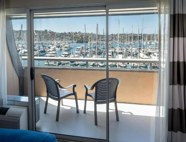 Bay Club Hotel & Marina hotel detail image 3