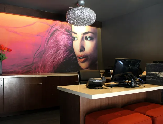 The BLVD Hotel & Suites hotel detail image 2