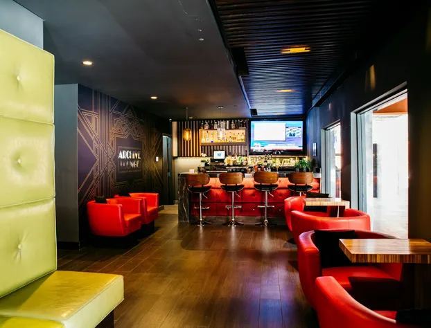 The BLVD Hotel & Suites hotel detail image 3