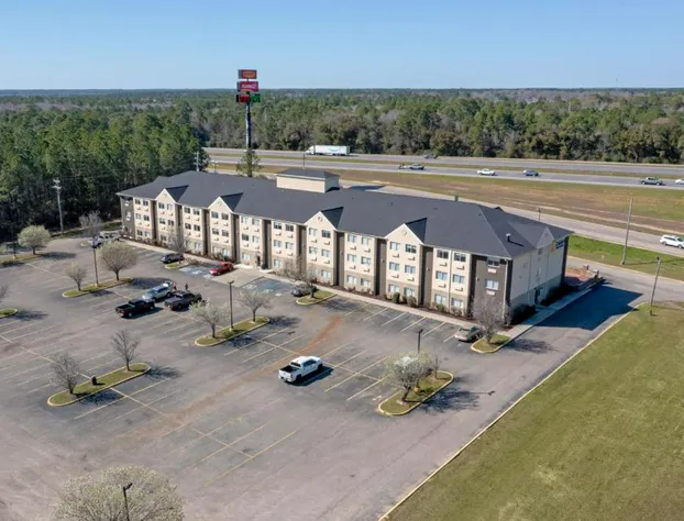 Comfort Inn & Suites Crystal Inn Sportsplex hotel detail image 3