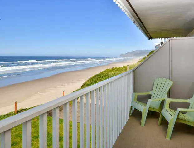 The Coho Oceanfront Lodge hotel detail image 2