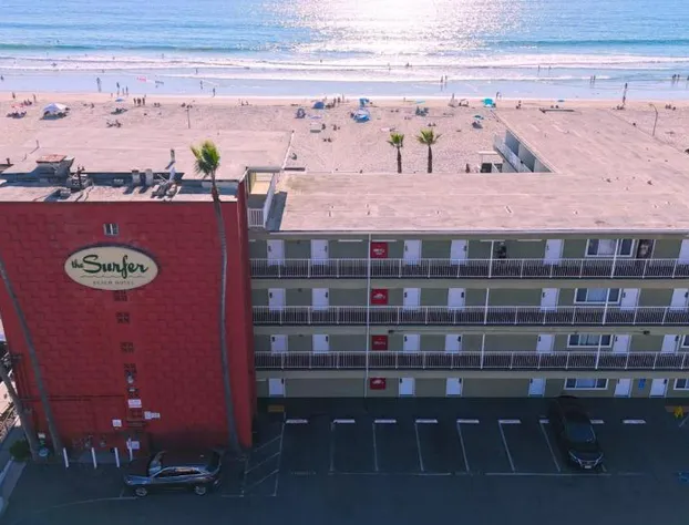 Surfer Beach Hotel hotel detail image 3