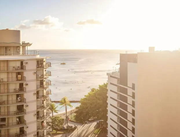 Waikiki Resort Hotel hotel detail image 4