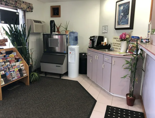 Wilbraham Inn hotel detail image 2