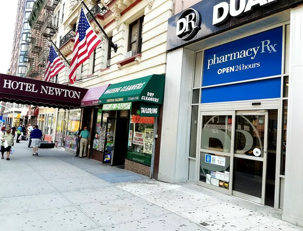 Hotel Newton hotel detail image 1