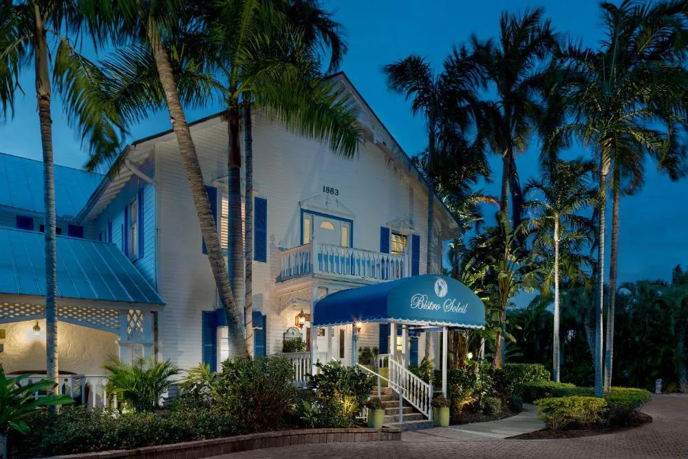 Olde Marco Island Inn and Suites hotel hero