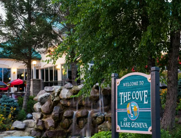 The Cove Of Lake Geneva hotel detail image 2