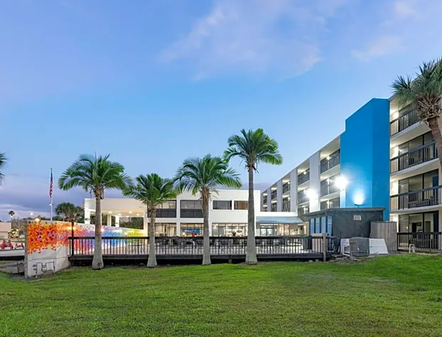 Hotel Monreale Express International Drive Orlando hotel detail image 1