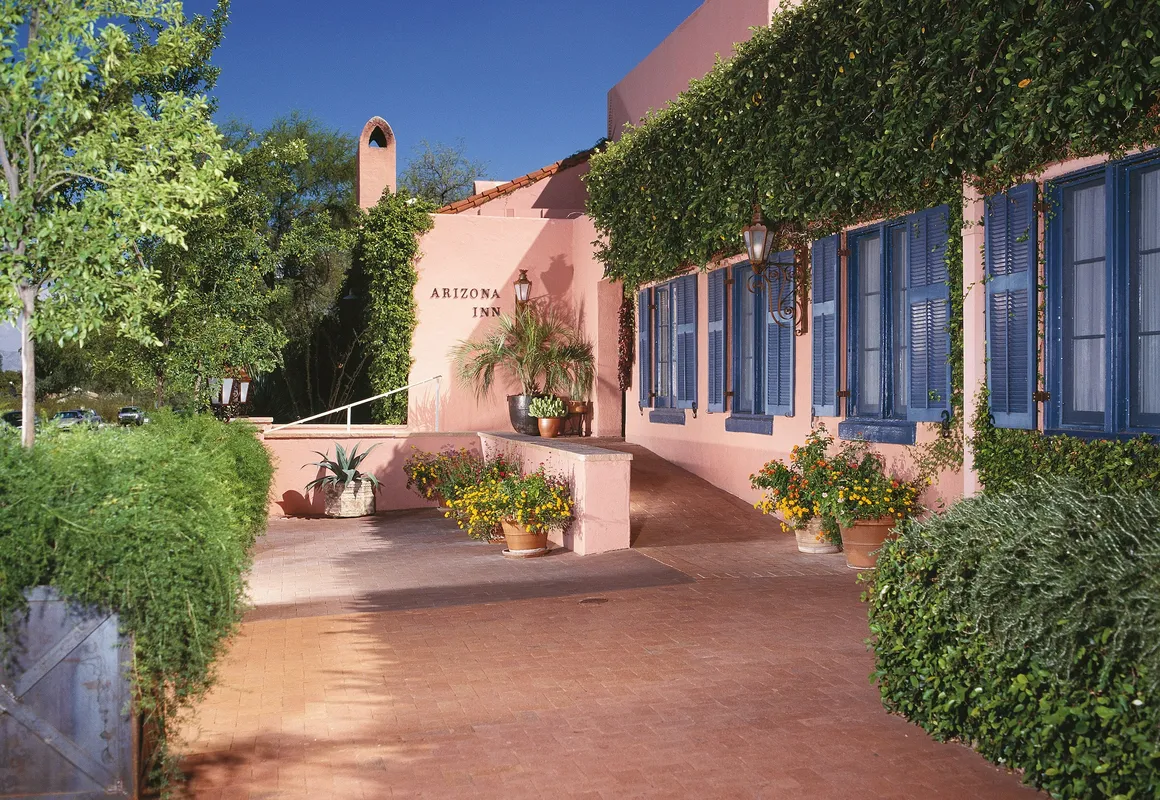 Arizona Inn hotel hero
