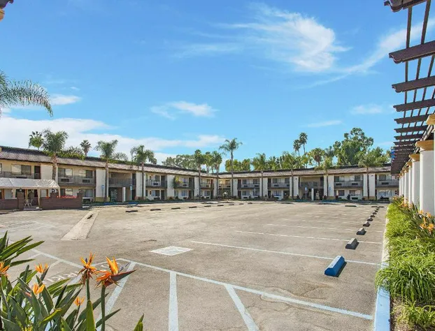 Stanford Inn & Suites Anaheim hotel detail image 4