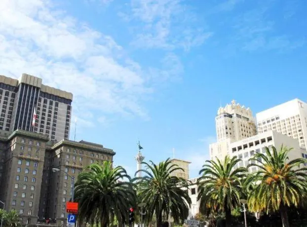 Monarch Hotel hotel detail image 3