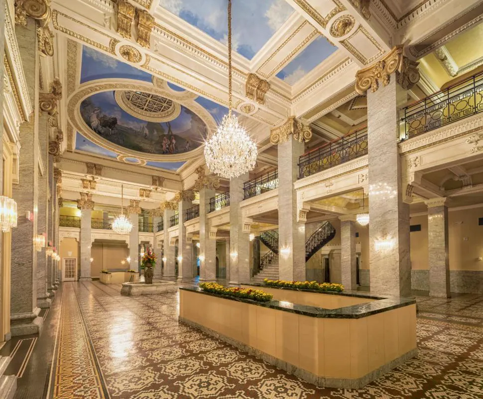 Hotel Bentley hotel hero