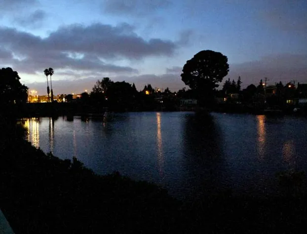 Coral Reef Inn & Suites hotel detail image 1