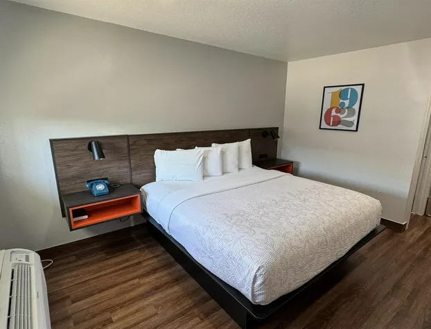 Motel 6 Galveston, TX - Beach/Seawall hotel detail image 4