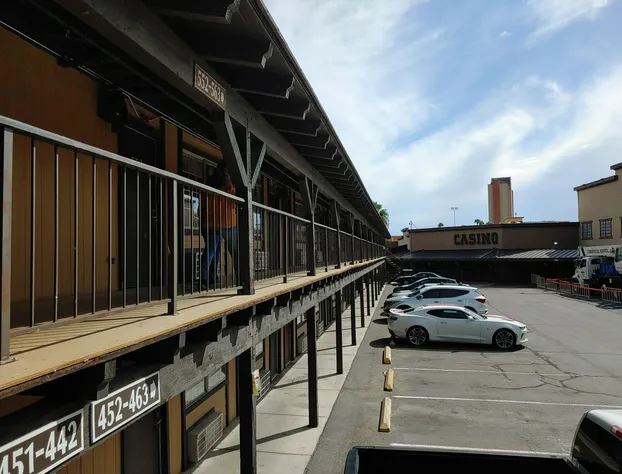 The New Pioneer hotel detail image 3