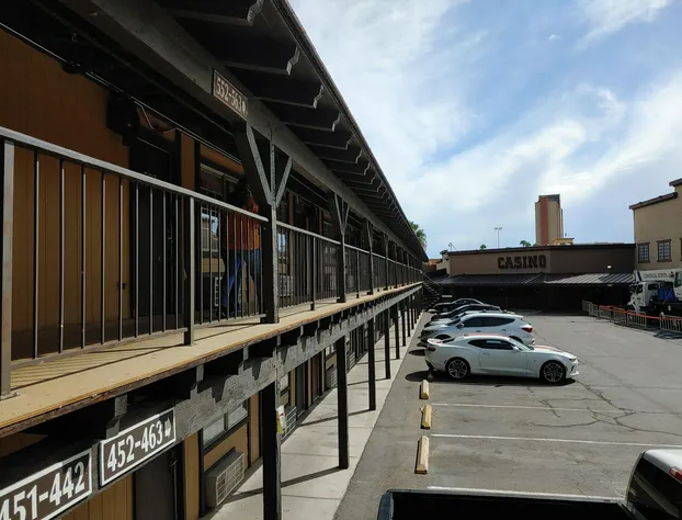 The New Pioneer hotel detail image 4