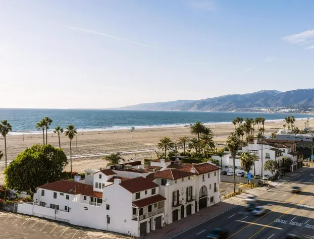 The Eden hotel detail image 4