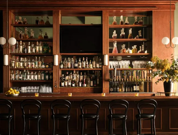 Graduate by Hilton Berkeley hotel detail image 3