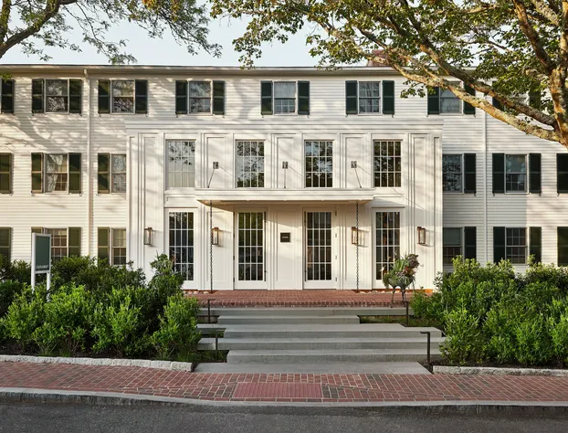 Faraway Martha's Vineyard hotel detail image 1